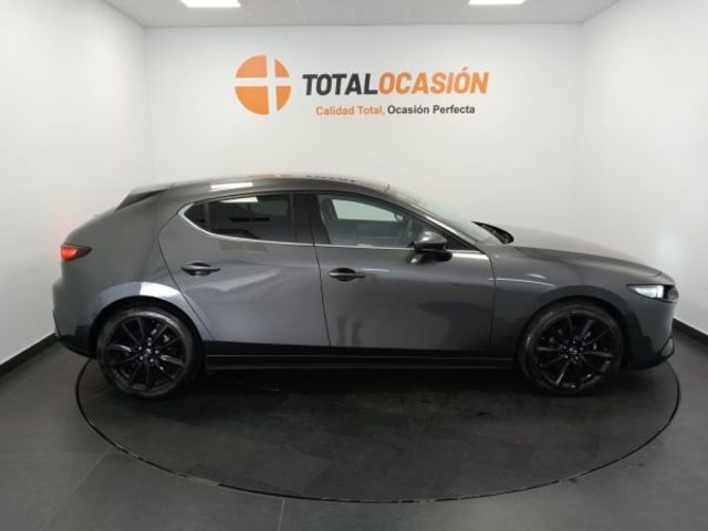 Mazda Mazda 3 2.0 Skyactiv-X Zenith 133 kW (181 CV)
