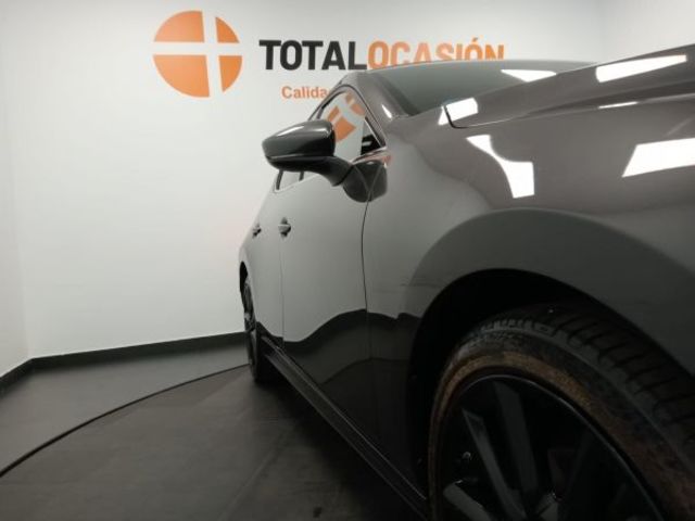 Mazda Mazda 3 2.0 Skyactiv-X Zenith 133 kW (181 CV)