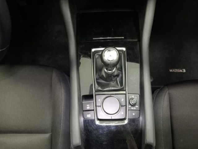 Mazda Mazda 3 2.0 Skyactiv-X Zenith 133 kW (181 CV)