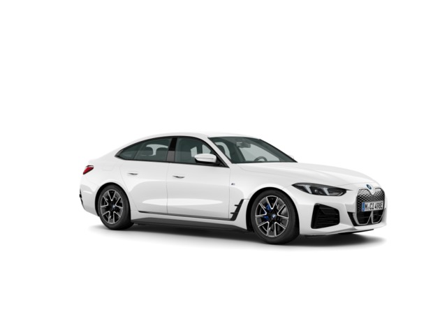 BMW i4 eDrive35 color Blanco. Año 2024. 210KW(286CV). Eléctrico. En concesionario San Rafael Motor LUCENA, S.L. de Córdoba