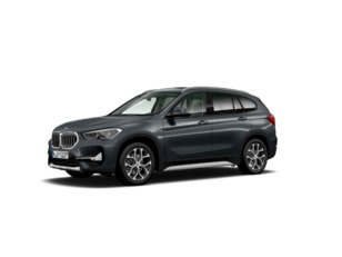 Fotos de BMW X1 sDrive18d color Gris. Año 2021. 110KW(150CV). Diésel. En concesionario Movilnorte El Carralero de Madrid