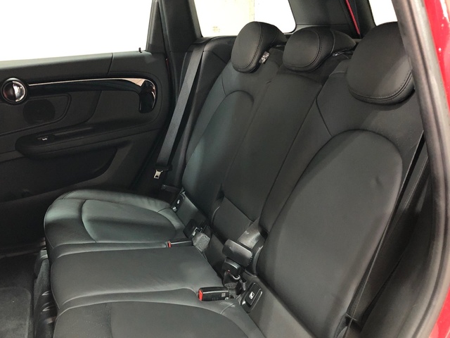 fotoG 8 del MINI MINI Countryman Cooper D 110 kW (150 CV) 150cv Diésel del 2023 en Madrid