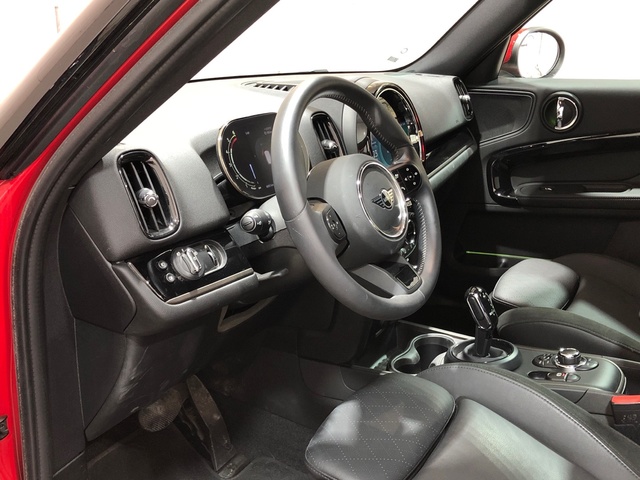 fotoG 10 del MINI MINI Countryman Cooper D 110 kW (150 CV) 150cv Diésel del 2023 en Madrid