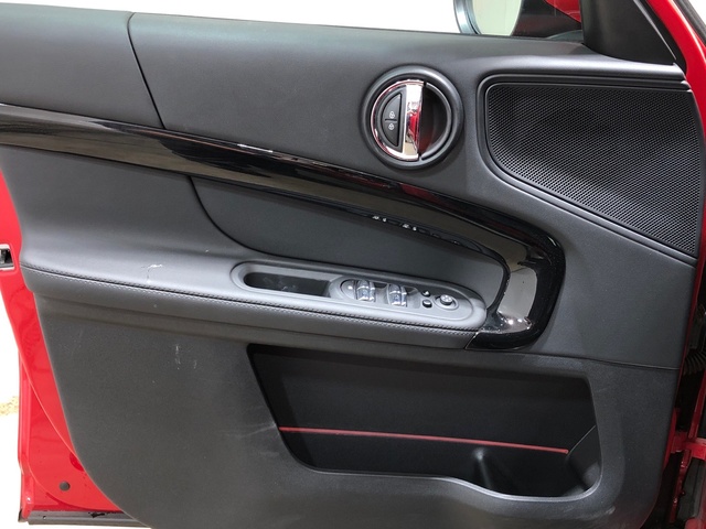 fotoG 14 del MINI MINI Countryman Cooper D 110 kW (150 CV) 150cv Diésel del 2023 en Madrid