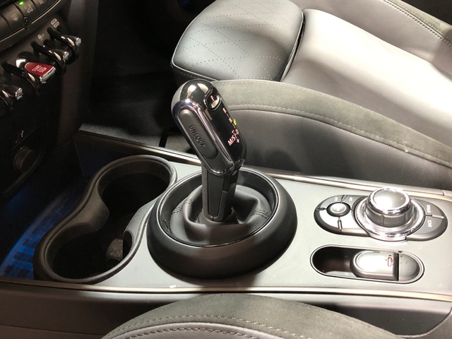 fotoG 16 del MINI MINI Countryman Cooper D 110 kW (150 CV) 150cv Diésel del 2023 en Madrid