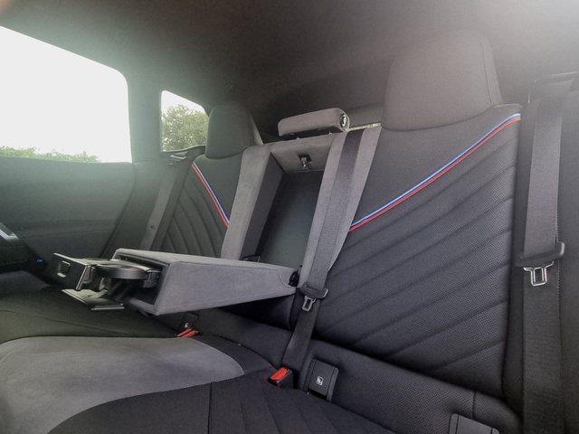 BMW iX xDrive45 color Azul. Año 2025. 300KW(408CV). Eléctrico. En concesionario SAN JUAN Automoviles Fersan S.A. de Alicante