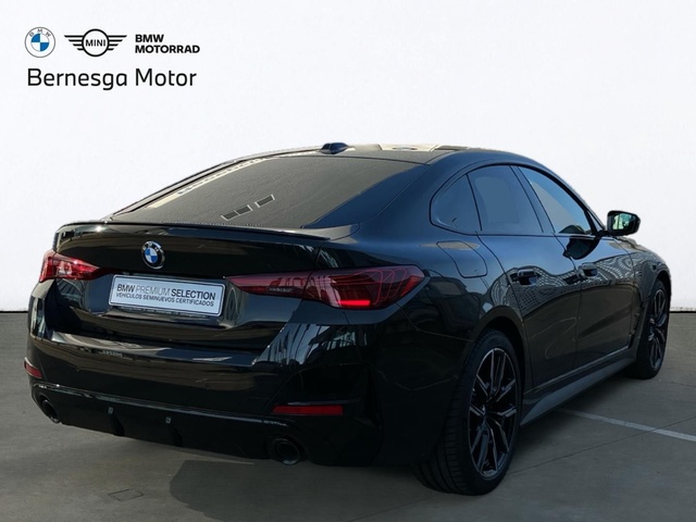 BMW Serie 4 420d Gran Coupe color Negro. Año 2025. 140KW(190CV). Híbrido Electro/Diesel. En concesionario Bernesga Motor León (Bmw y Mini) de León