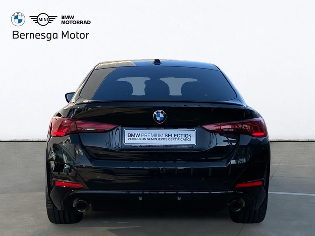 BMW Serie 4 420d Gran Coupe color Negro. Año 2025. 140KW(190CV). Híbrido Electro/Diesel. En concesionario Bernesga Motor León (Bmw y Mini) de León
