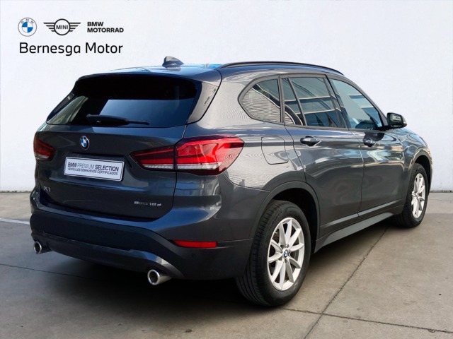 BMW X1 sDrive18d color Gris. Año 2022. 110KW(150CV). Diésel. En concesionario Bernesga Motor León (Bmw y Mini) de León