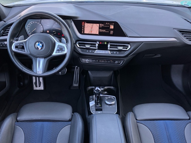 BMW Serie 1 118d color Blanco. Año 2021. 110KW(150CV). Diésel. En concesionario Bernesga Motor León (Bmw y Mini) de León