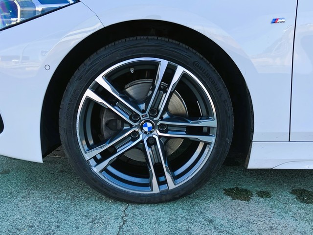 BMW Serie 1 118d color Blanco. Año 2021. 110KW(150CV). Diésel. En concesionario Bernesga Motor León (Bmw y Mini) de León