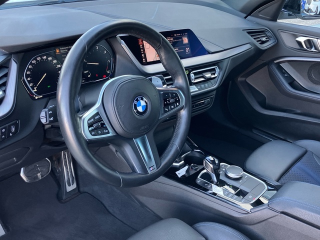 BMW Serie 1 118d color Blanco. Año 2021. 110KW(150CV). Diésel. En concesionario Bernesga Motor León (Bmw y Mini) de León