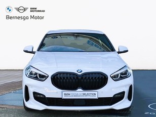 Fotos de BMW Serie 1 118d color Blanco. Año 2021. 110KW(150CV). Diésel. En concesionario Bernesga Motor León (Bmw y Mini) de León