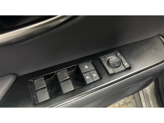 Lexus UX 250h Premium 135 kW (184 CV)