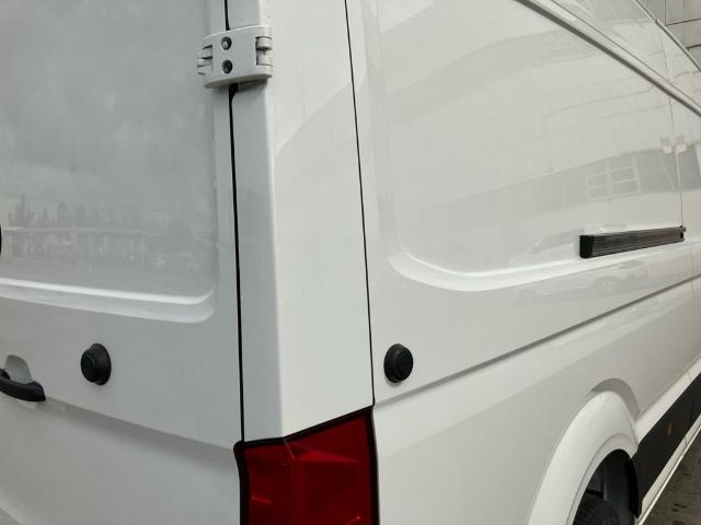 Volkswagen Crafter Furgon Batalla Larga TA 2.0 TDI 103 kW (140 CV) 3.500