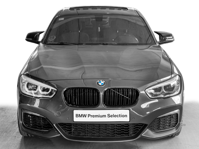 BMW Serie 1 M140i color Gris. Año 2017. 250KW(340CV). Gasolina. En concesionario Caetano Cuzco, Alcalá de Madrid