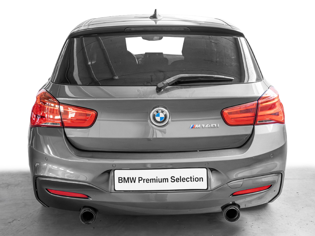 BMW Serie 1 M140i color Gris. Año 2017. 250KW(340CV). Gasolina. En concesionario Caetano Cuzco, Alcalá de Madrid
