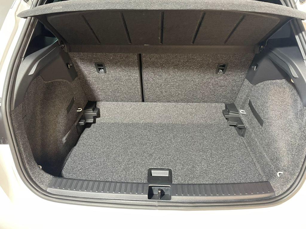 1.0 TSI FR XM 85 kW (115 CV)