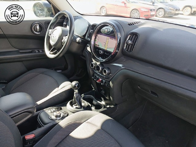 fotoG 20 del MINI MINI Countryman One D 85 kW (116 CV) 116cv Diésel del 2021 en Toledo