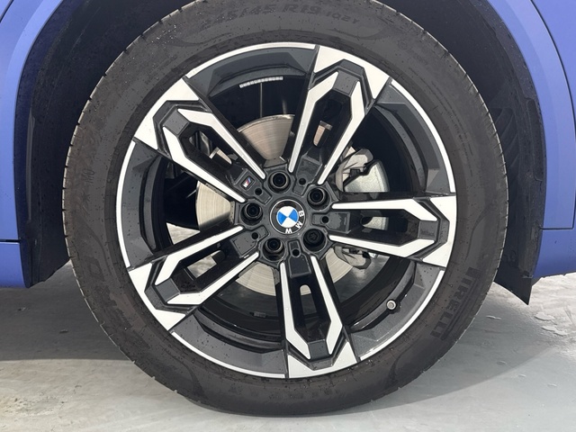BMW X2 sDrive20d color Azul. Año 2025. 120KW(163CV). Diésel. En concesionario Auto Premier, S.A. - MADRID de Madrid