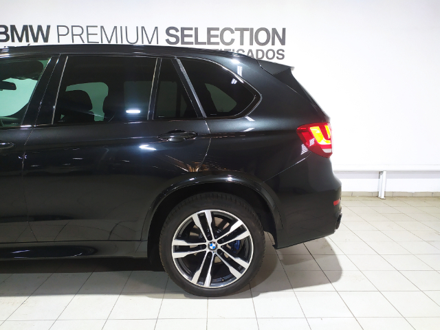 BMW X5 M50d color Negro. Año 2014. 280KW(381CV). Diésel. En concesionario Hispamovil Elche de Alicante