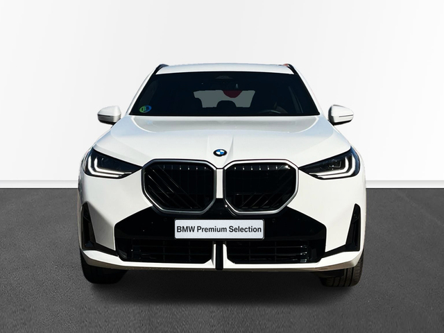 BMW X3 xDrive20d color Blanco. Año 2024. 145KW(197CV). Diésel. En concesionario CARTAGENA PREMIUM S.L. de Murcia