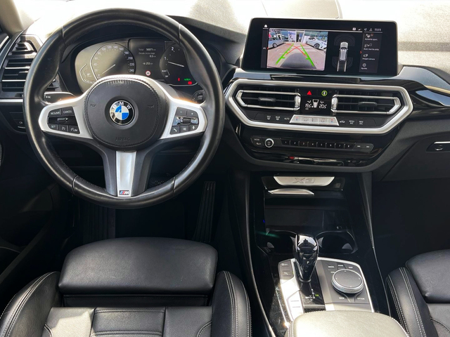 BMW X3 xDrive20d color Negro. Año 2022. 140KW(190CV). Diésel. En concesionario CARTAGENA PREMIUM S.L. de Murcia