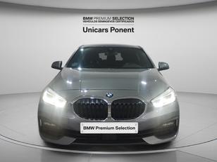 Fotos de BMW Serie 1 118d color Gris. Año 2022. 110KW(150CV). Diésel. En concesionario Unicars Ponent de Lleida