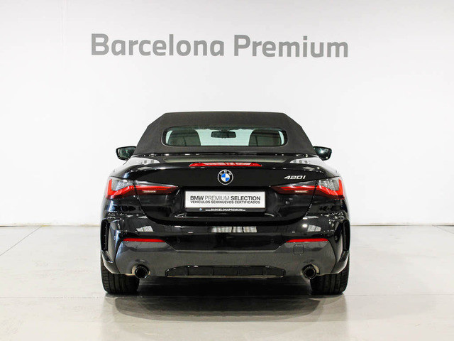 BMW Serie 4 420i Cabrio color Negro. Año 2024. 135KW(184CV). Gasolina. En concesionario Barcelona Premium -- GRAN VIA de Barcelona