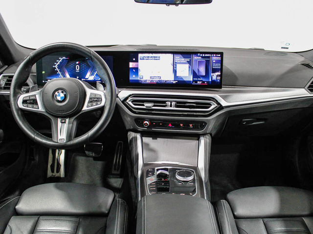 BMW Serie 4 420i Cabrio color Negro. Año 2024. 135KW(184CV). Gasolina. En concesionario Barcelona Premium -- GRAN VIA de Barcelona
