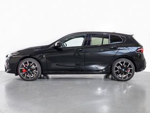 Fotos de BMW Serie 1 120d color Negro. Año 2025. 120KW(163CV). Diésel. En concesionario Oliva Motor Girona de Girona