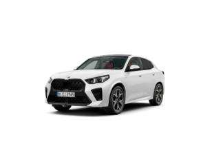 Fotos de BMW X2 xDrive20d color Blanco. Año 2024. 120KW(163CV). Diésel. En concesionario Móvil Begar Alicante de Alicante