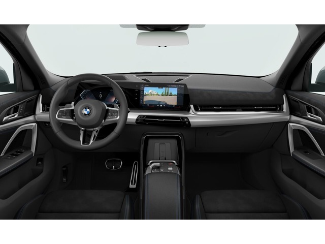 BMW X2 sDrive18d color Gris. Año 2024. 110KW(150CV). Diésel. En concesionario Móvil Begar Alicante de Alicante