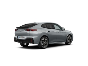 Fotos de BMW X2 sDrive18d color Gris. Año 2024. 110KW(150CV). Diésel. En concesionario Móvil Begar Alicante de Alicante