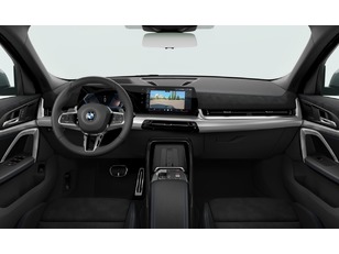 Fotos de BMW X2 sDrive18d color Gris. Año 2024. 110KW(150CV). Diésel. En concesionario Móvil Begar Alicante de Alicante