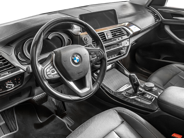 BMW X3 xDrive20d color Negro. Año 2019. 140KW(190CV). Diésel. En concesionario Caetano Cuzco, Alcalá de Madrid