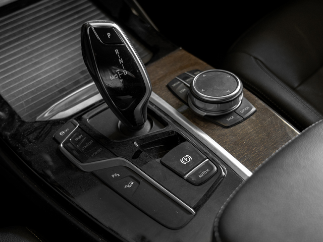 BMW X3 xDrive20d color Negro. Año 2019. 140KW(190CV). Diésel. En concesionario Caetano Cuzco, Alcalá de Madrid