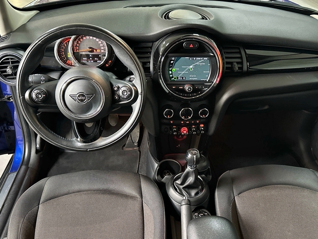 fotoG 6 del MINI MINI 5 Puertas Cooper 100 kW (136 CV) 136cv Gasolina del 2020 en Asturias