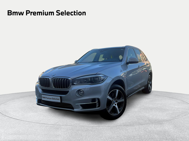 BMW X5 xDrive40e color Gris Plata. Año 2016. 230KW(313CV). Híbrido Electro/Gasolina. En concesionario Ilbira Motor | Granada de Granada