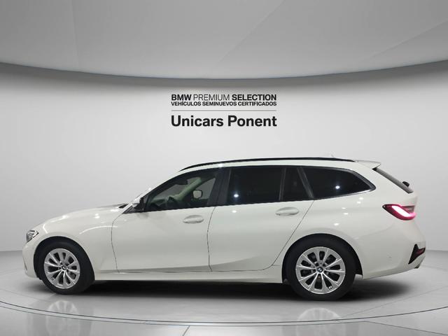 BMW Serie 3 320d Touring color Blanco. Año 2020. 140KW(190CV). Diésel. En concesionario Unicars Ponent de Lleida
