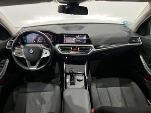 BMW Serie 3 320d Touring color Blanco. Año 2020. 140KW(190CV). Diésel. En concesionario Unicars Ponent de Lleida