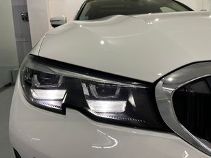 BMW Serie 3 320d Touring color Blanco. Año 2020. 140KW(190CV). Diésel. En concesionario Unicars Ponent de Lleida