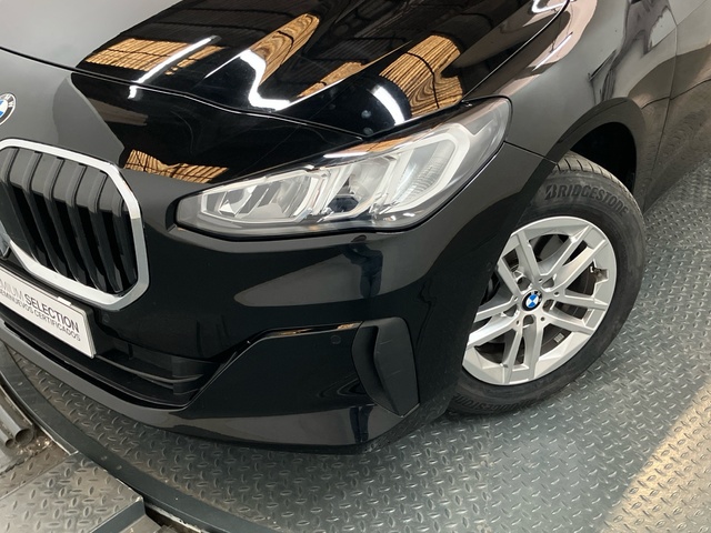 BMW Serie 2 218d Active Tourer color Negro. Año 2022. 110KW(150CV). Diésel. En concesionario Proa Premium Palma de Illes Balears