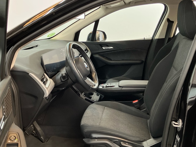 BMW Serie 2 218d Active Tourer color Negro. Año 2022. 110KW(150CV). Diésel. En concesionario Proa Premium Palma de Illes Balears