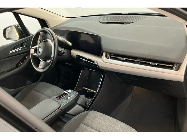 BMW Serie 2 218d Active Tourer color Negro. Año 2022. 110KW(150CV). Diésel. En concesionario Proa Premium Palma de Illes Balears
