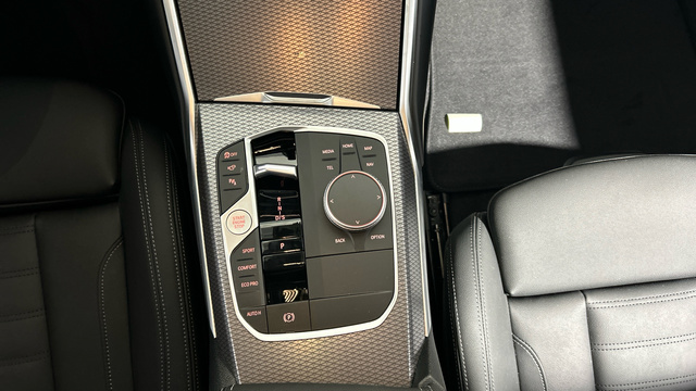 fotoG 12 del BMW Serie 3 318d Touring 110 kW (150 CV) 150cv Diésel del 2025 en Madrid