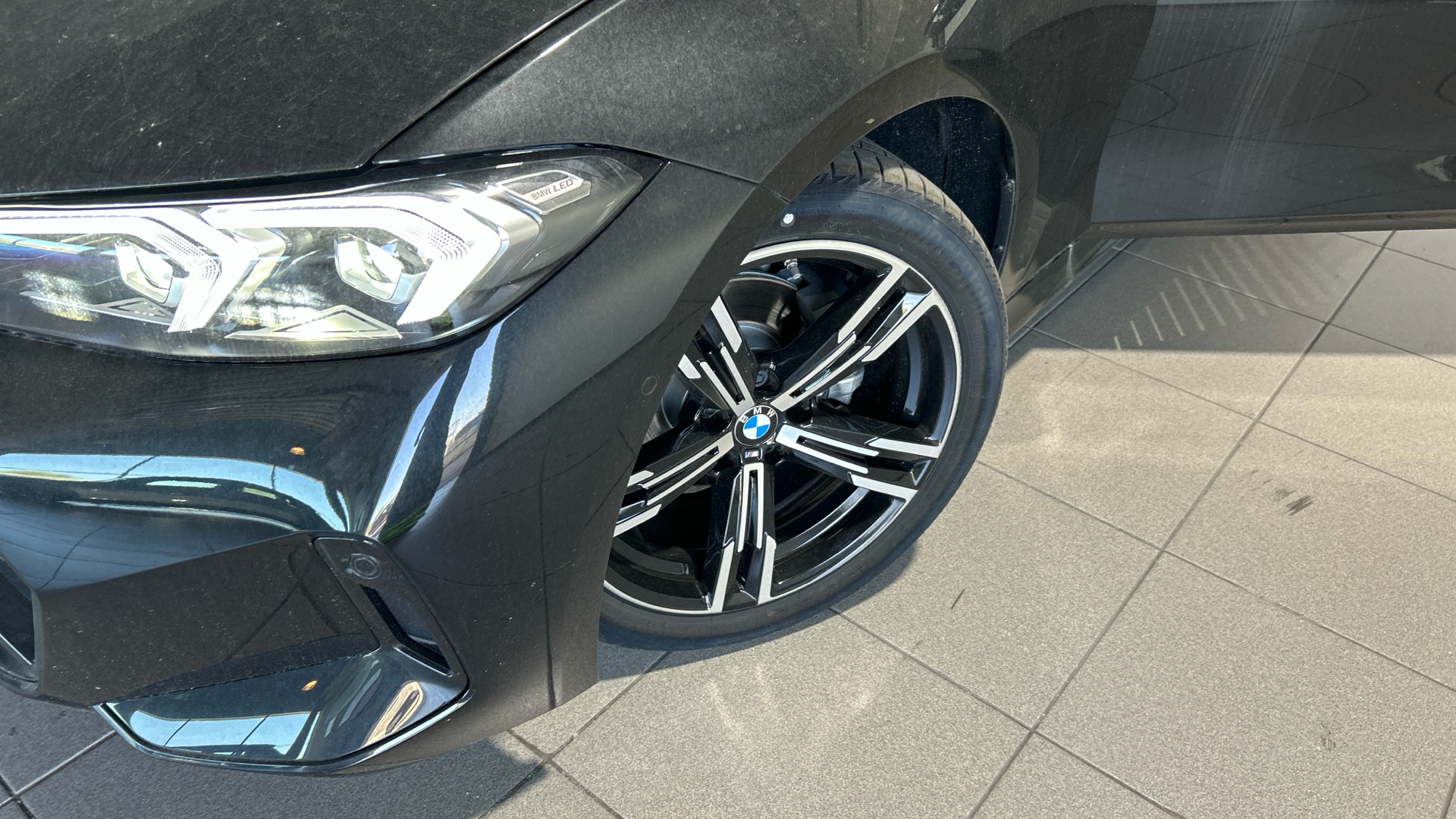 BMW Serie 3 318d color Negro. Año 2025. 110KW(150CV). Diésel. En concesionario BYmyCAR Madrid - Alcalá de Madrid