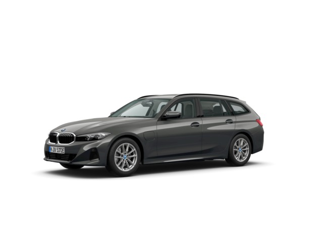 BMW Serie 3 330e Touring color Gris. Año 2025. 215KW(292CV). Híbrido Electro/Gasolina. En concesionario BYmyCAR Madrid - Alcalá de Madrid