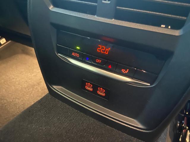 BMW Serie 3 330e Touring color Gris. Año 2025. 215KW(292CV). Híbrido Electro/Gasolina. En concesionario BYmyCAR Madrid - Algete de Madrid