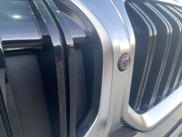 BMW Serie 3 330e Touring color Gris. Año 2025. 215KW(292CV). Híbrido Electro/Gasolina. En concesionario BYmyCAR Madrid - Algete de Madrid